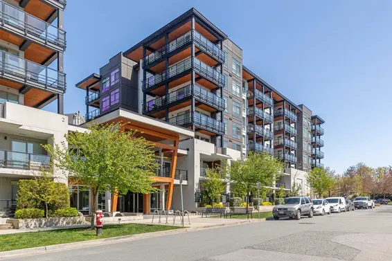 107 128 East 8th Street, North Vancouver For Sale - image 2