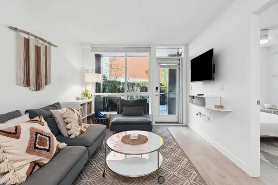107 128 East 8th Street, North Vancouver For Sale - image 8