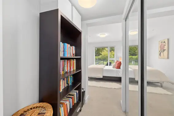 213 221 East 3rd Street, North Vancouver For Sale - image 16