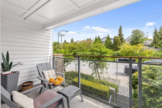 213 221 East 3rd Street, North Vancouver For Sale - image 19
