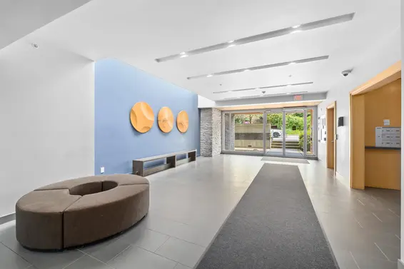 213 221 East 3rd Street, North Vancouver For Sale - image 30