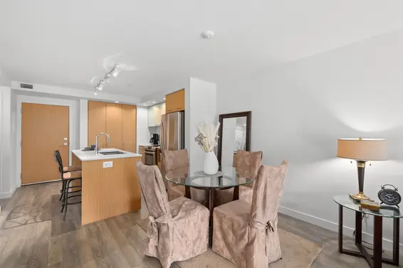 213 221 East 3rd Street, North Vancouver For Sale - image 7