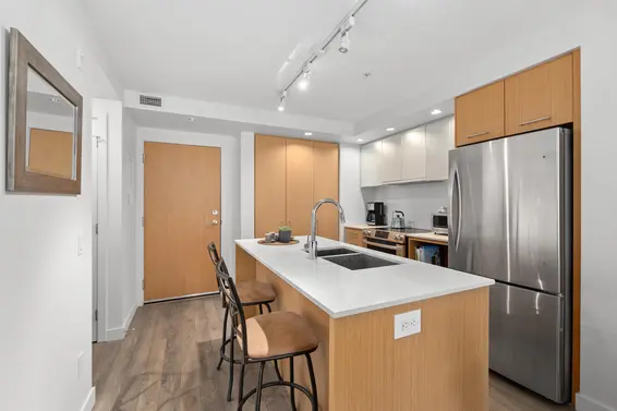 213 221 East 3rd Street, North Vancouver For Sale - image 8