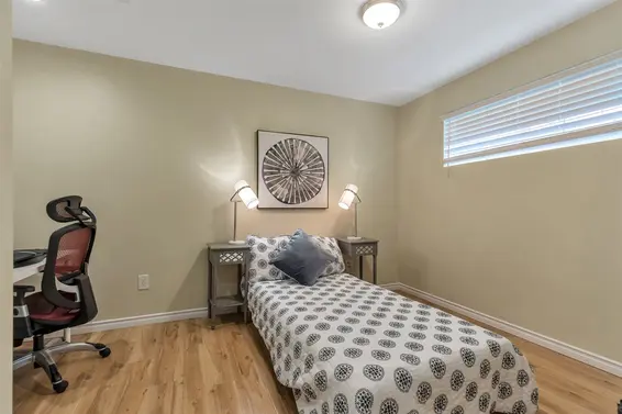 2452 Keats Road, North Vancouver For Sale - image 25