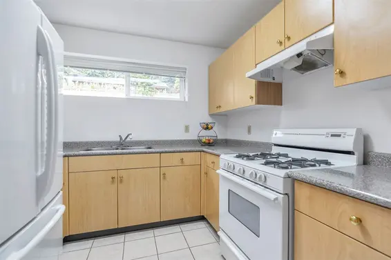 2452 Keats Road, North Vancouver For Sale - image 28