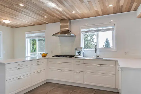 2452 Keats Road, North Vancouver For Sale - image 3