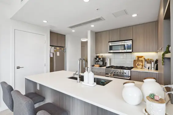 1207 1471 Hunter Street, North Vancouver For Sale - image 12