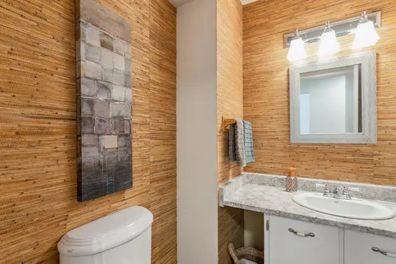 1912 Purcell Way, North Vancouver For Sale - image 14