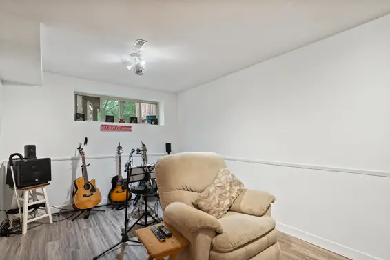 1912 Purcell Way, North Vancouver For Sale - image 15