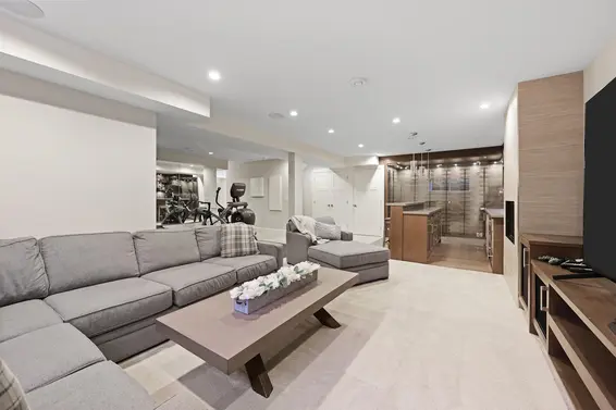 457 East 12th Street, North Vancouver For Sale - image 19
