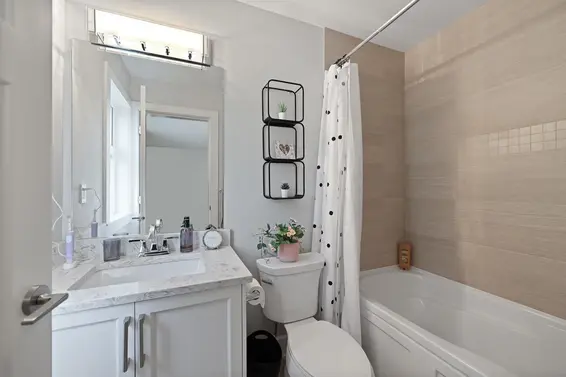 457 East 12th Street, North Vancouver For Sale - image 30
