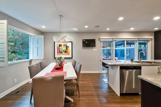 3669 Edgemont Boulevard, North Vancouver For Sale - image 8