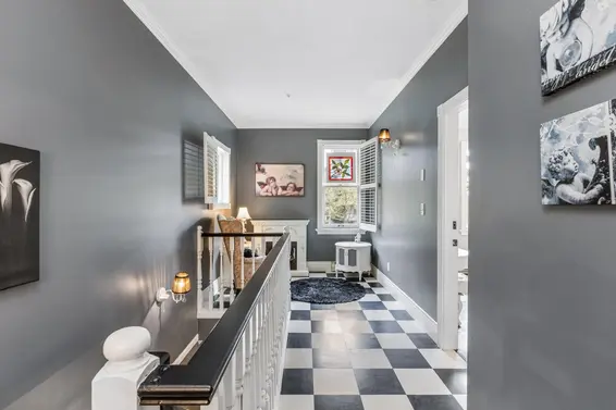 557 Lonsdale Avenue, North Vancouver For Sale - image 14