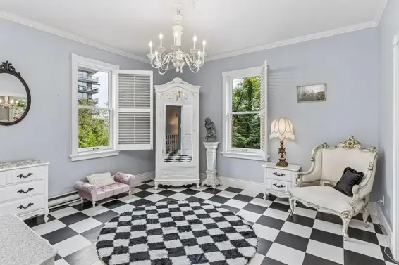 557 Lonsdale Avenue, North Vancouver For Sale - image 16