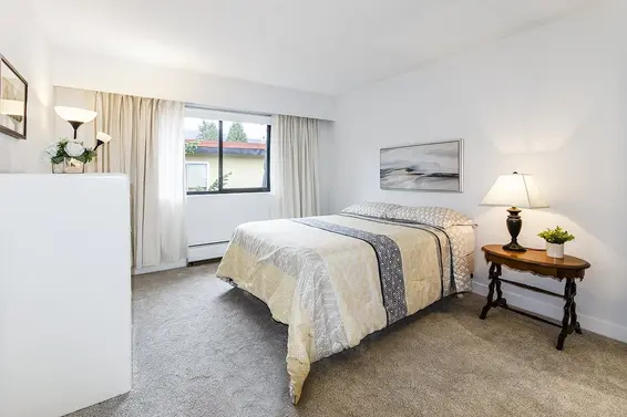 303 1610 Chesterfield Avenue, North Vancouver For Sale - image 12