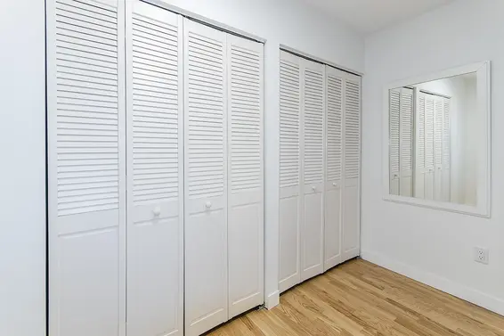 303 1610 Chesterfield Avenue, North Vancouver For Sale - image 18