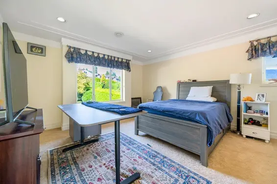 620 Knockmaroon Road, West Vancouver For Sale - image 23