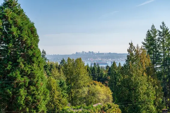 620 Knockmaroon Road, West Vancouver For Sale - image 38