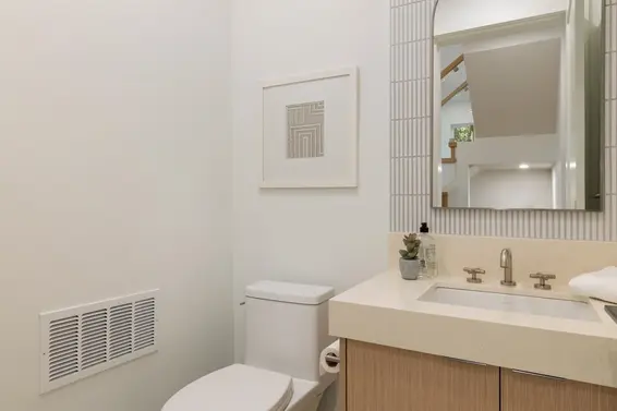 619 East 22nd Street, North Vancouver For Sale - image 14
