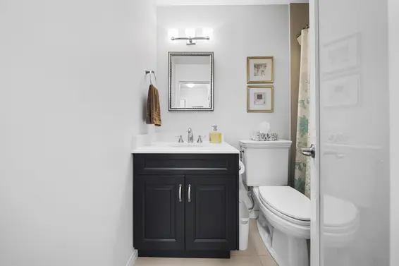 1 222 East 5th Street, North Vancouver For Sale - image 28