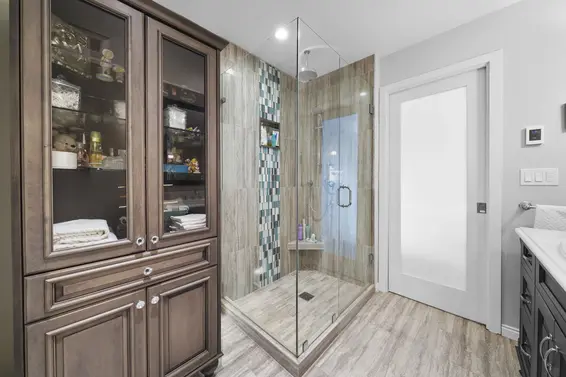 1 222 East 5th Street, North Vancouver For Sale - image 35