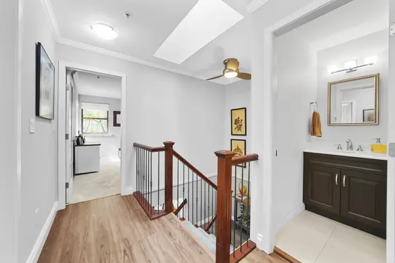 1 222 East 5th Street, North Vancouver For Sale - image 36