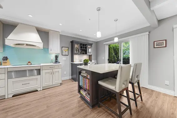 1 222 East 5th Street, North Vancouver For Sale - image 7