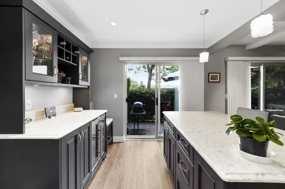 1 222 East 5th Street, North Vancouver For Sale - image 9