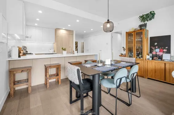 503 177 West 3rd Street, North Vancouver For Sale - image 2