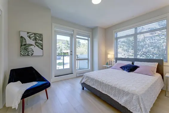 6 115 West Queen Road, North Vancouver For Sale - image 5