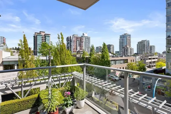 405 120 West 16 Street, North Vancouver For Sale - image 2