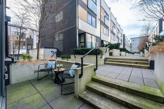 114 649 East 3rd Street, North Vancouver For Sale - image 28