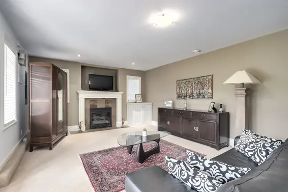 954 Tudor Avenue, North Vancouver For Sale - image 25