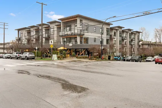 303 715 West 15 Street, North Vancouver For Sale - image 14