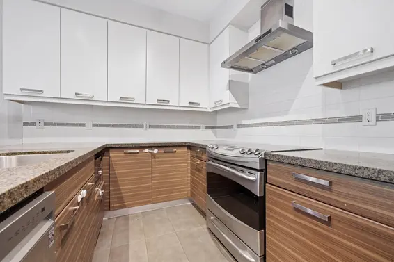 204 1273 Marine Drive, North Vancouver For Sale - image 13