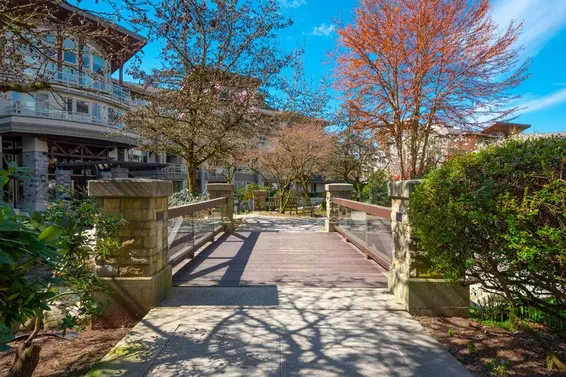 414 530 Raven Woods Drive, North Vancouver For Sale - image 4