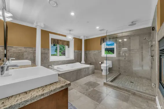 1118 Crestline Road, West Vancouver For Sale - image 25