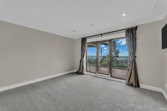 1118 Crestline Road, West Vancouver For Sale - image 32