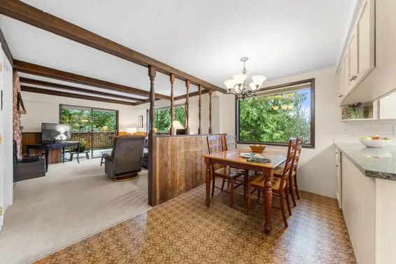 4877 Cedarcrest Avenue, North Vancouver For Sale - image 9