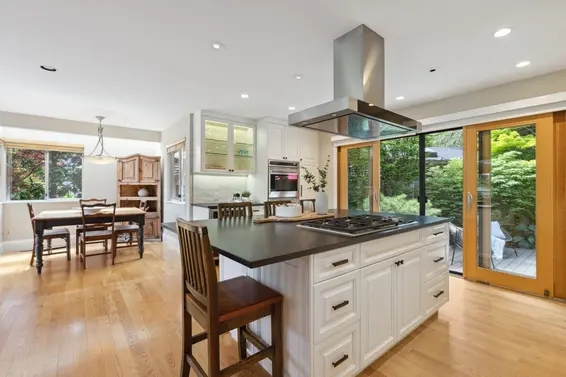 1651 Coldwell Road, North Vancouver For Sale - image 10