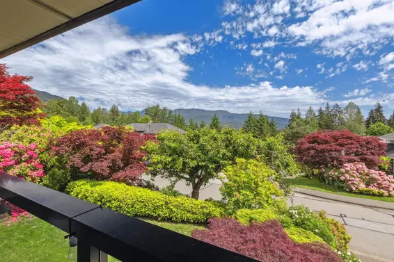 1651 Coldwell Road, North Vancouver For Sale - image 16