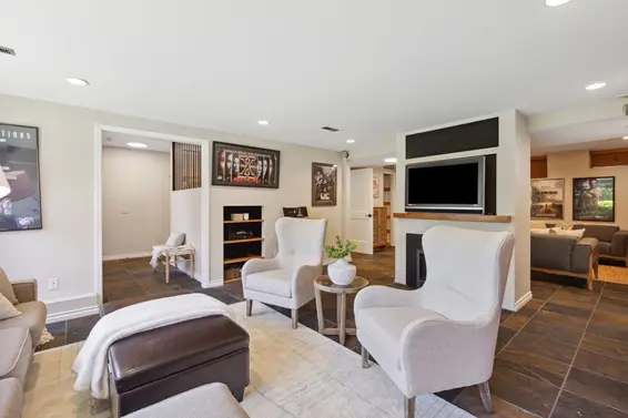 1651 Coldwell Road, North Vancouver For Sale - image 27