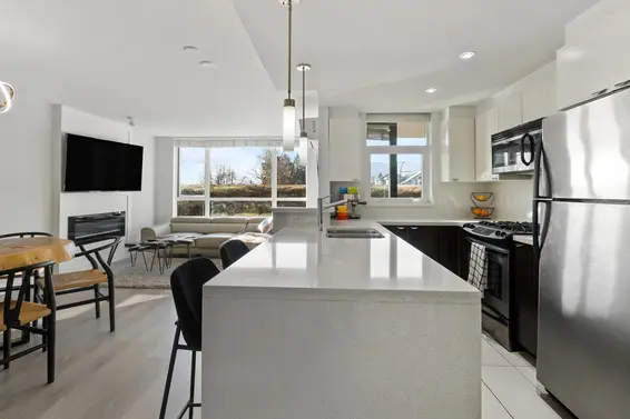 308 160 West 3rd Street, North Vancouver For Sale - image 4