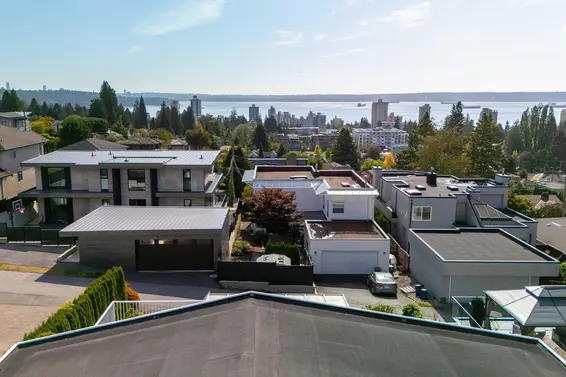 2128 Mathers Avenue, West Vancouver