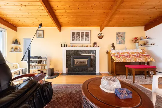 2128 Mathers Avenue, West Vancouver For Sale - image 13
