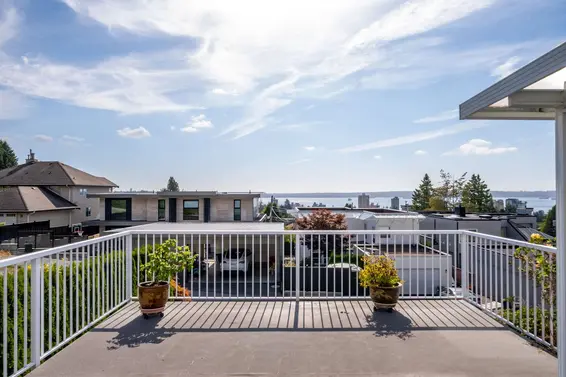 2128 Mathers Avenue, West Vancouver For Sale - image 21