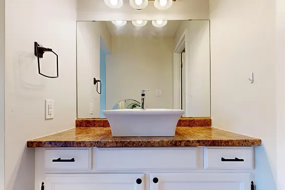 206 138 West 18th Street, North Vancouver For Sale - image 11