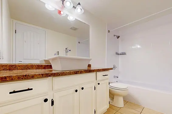 206 138 West 18th Street, North Vancouver For Sale - image 12