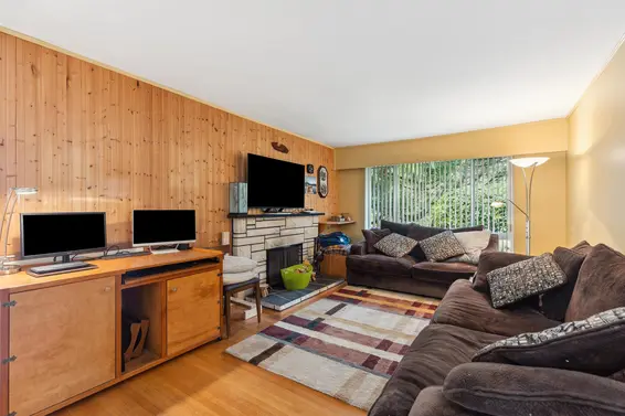 3820 Calder Avenue, North Vancouver For Sale - image 13