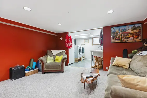 3820 Calder Avenue, North Vancouver For Sale - image 26